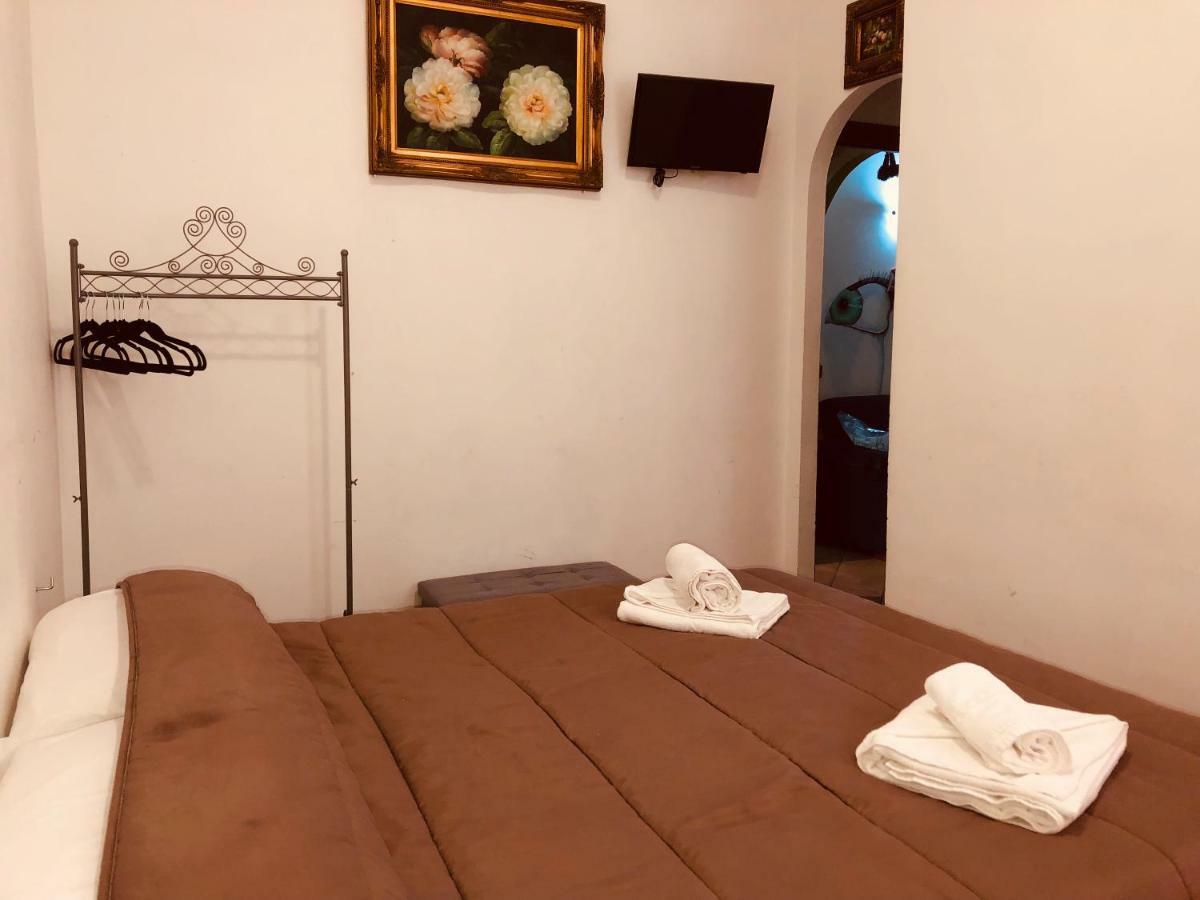 Parisa Suite Рим Екстериор снимка