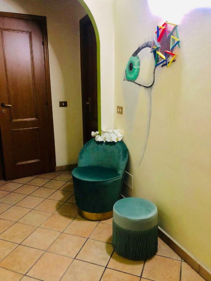 Parisa Suite Рим Екстериор снимка